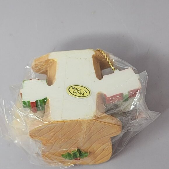 Vintage 1994 Babys First Christmas Ornament Holiday Baby‎ Cradle Retro - Picture 3 of 7